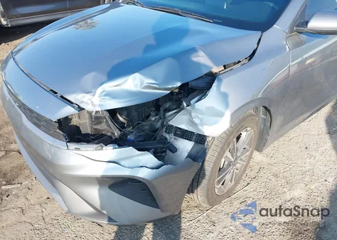 2022 Kia Forte Lxs из США, поврежденный, VIN 3KPF24AD4NE415771